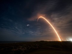 SpaceX猎鹰9号火箭再创纪录，28次复用成功发射28颗星链卫星