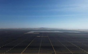 中国能建助力！中东最大光伏电站2.6GW全容量并网发电