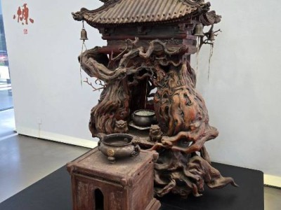 剑星制作人金亨泰参观黑神话艺术展，两大IP或将联动？
