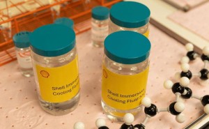英特尔壳牌强强联手，推出至强处理器液冷数据中心新方案