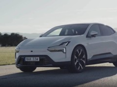 2025款极星Polestar 4 SUV来袭，豪华与性能版售价公布！