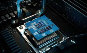 AMD 2025年第一季度大放异彩：服务器营收占比近四成，桌面端突破三成四