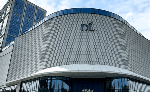 胖东来公开喊话：企业信息透明，欢迎核查，拒绝造谣诽谤！