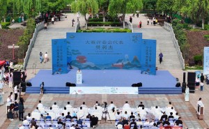松风阁杯书法大赛颁奖，00后大学生夺冠展现书法新风采！