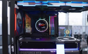联力COMPUTEX 2025展新机箱：鬼斧Lancool 4多面玻璃设计兼顾散热