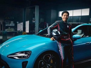 2025年纯电轿车市场激战：小米SU7领跑，特斯拉Model 3紧追其后
