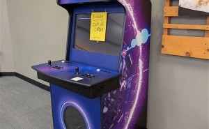 Intel打造ARCade街机预热新显卡，这波宣传有点酷！