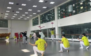 铜梁龙舞：青春传承千年非遗，创新演绎龙腾盛世
