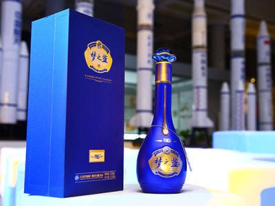 洋河股份业绩说明会：第七代海之蓝于二季度末在江苏省内投放，光瓶酒布局正处于招商阶段