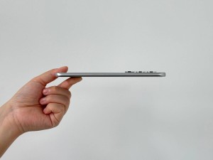 传音Infinix HOT 60 Pro+将上市，厚度仅5.95mm刷新曲屏手机最薄纪录！