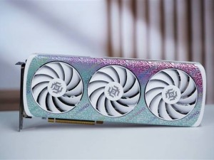 索泰RTX 5060 XGAMING OC显卡图赏：个性外观搭配高效散热，游戏玩家新选择！