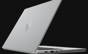 雷蛇灵刃14 2025来袭，轻薄强芯RTX5070，仅1.63kg刷新轻薄游戏本极限