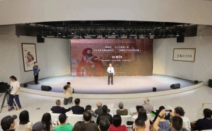 中意文化交融！西安举办油画真迹与古陶瓷跨国互展签约仪式