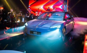 红旗EH7与天工08闪耀约旦！中东新能源市场迎来新力量