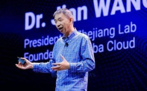 王坚预言：颠覆性技术将由不被看好的小企业创造？