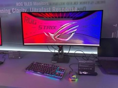华硕ROG Strix OLED新显示器：34寸240Hz QD-OLED，预装Google TV系统！