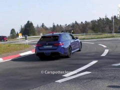 2025款宝马M5 Touring G99曝光：纽北赛道实测，重达2508公斤却操控卓越