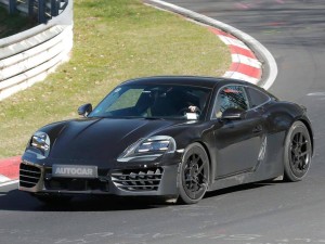 保时捷718 Cayman EV硬顶版加速测试，2026年初电动跑车新纪元？
