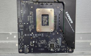 铭瑄Z890 ITX主板：小巧身形藏大能量，扩展性能惊艳亮相