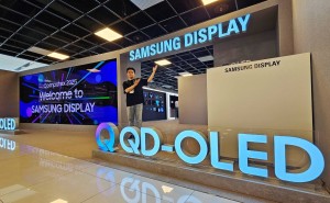 三星展示超薄IT OLED面板UT One，1-120Hz变频刷新引领技术革新