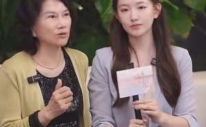 董明珠直播谈孟羽童回归：等留学归来再说，二人同框带货格力产品