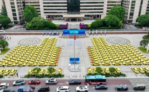 长安欧尚520携手宁德时代，巧克力换电迎来出行市场新纪元