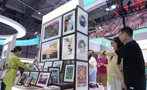 扎鲁特版画闪耀深圳文博会，北疆文化魅力绽放新光彩