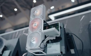 TRYX创氪星系台北电脑展：曲面屏水冷与机箱，演绎科技新风尚！