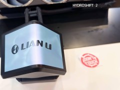 联力COMPUTEX 2025：HYDROSHIFT II曲面LCD水冷，旋转冷头屏引关注！