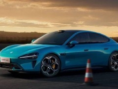 小米汽车YU7全系标配超级电机V6s Plus，驾驶培训报名火热进行中！