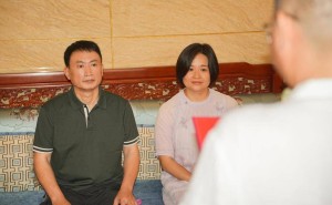 夏布画技艺传承新篇章：三位弟子拜师王少农共绘非遗新画卷