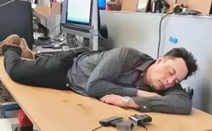 中国投资人揭秘：从怀疑到重新认识，马斯克究竟是怎样的存在？