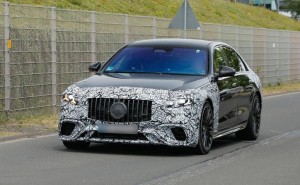 梅赛德斯-AMG S 63 E Performance中期改款，路测实车图抢先看！