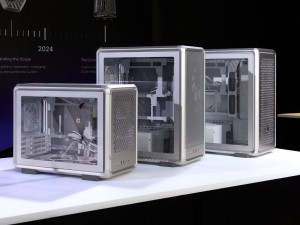 酷冷至尊2025台北电脑展：MasterFrame系列机箱新品惊艳亮相