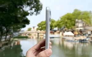 iPhone 17 Pro Max机模亮相，厚度重量均超上代，设计有何新亮点？
