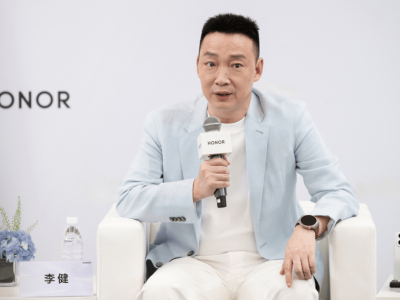 荣耀CEO李健首秀：荣耀重生，AI时代打造全新生态公司