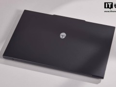 超轻雷神笔记本：1kg也能搞定视频剪辑？