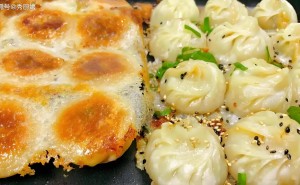 茴香猪肉馅水煎包，平底锅里的神仙美味，一周干掉一袋面！