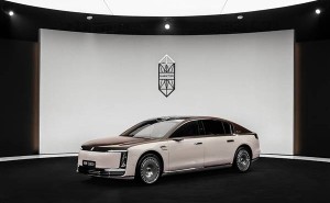 尊界S800震撼上市：国产豪华新标杆，70.8万起能否挑战国际巨头？