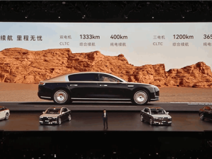 尊界S800上市：800V增程系统加持，纯电续航突破400km新高度