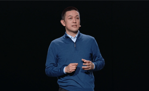 蔚来李斌谐音梗上线：“蔚乐萤”致敬深圳精神，充电桩使用率竟超九成非蔚来用户？
