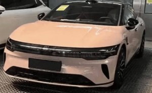 新款极氪007颜值升级，前脸设计向007GT看齐