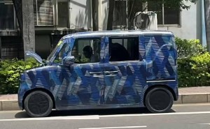 比亚迪2026下半年将推日本电动K-Car，铃木社长积极表态欢迎