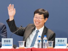 鴻海科技新動向：劉揚偉續任董事長，蔣尚義加盟董事會，AI與電動車成新引擎