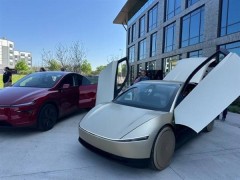 特斯拉“Robotaxi”更名重来，自动驾驶网约车服务商标申请再出发