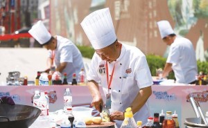 文安美食大赛燃情上演，谁将问鼎“舌尖上的厨王”？