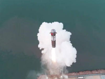 淘宝火箭快递初体验：2.5公里低空飞行，125秒后精准投送成功