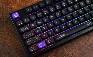 微星GK600 W DUKE限定版：75%配列小键盘的游戏与办公新宠