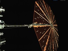 天問二號太空“打卡”：圓形柔性太陽翼如團扇，超300萬公里外運行良好