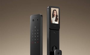 小米智能门锁再升级！1699元指静脉增强版，自带猫眼大屏更安全